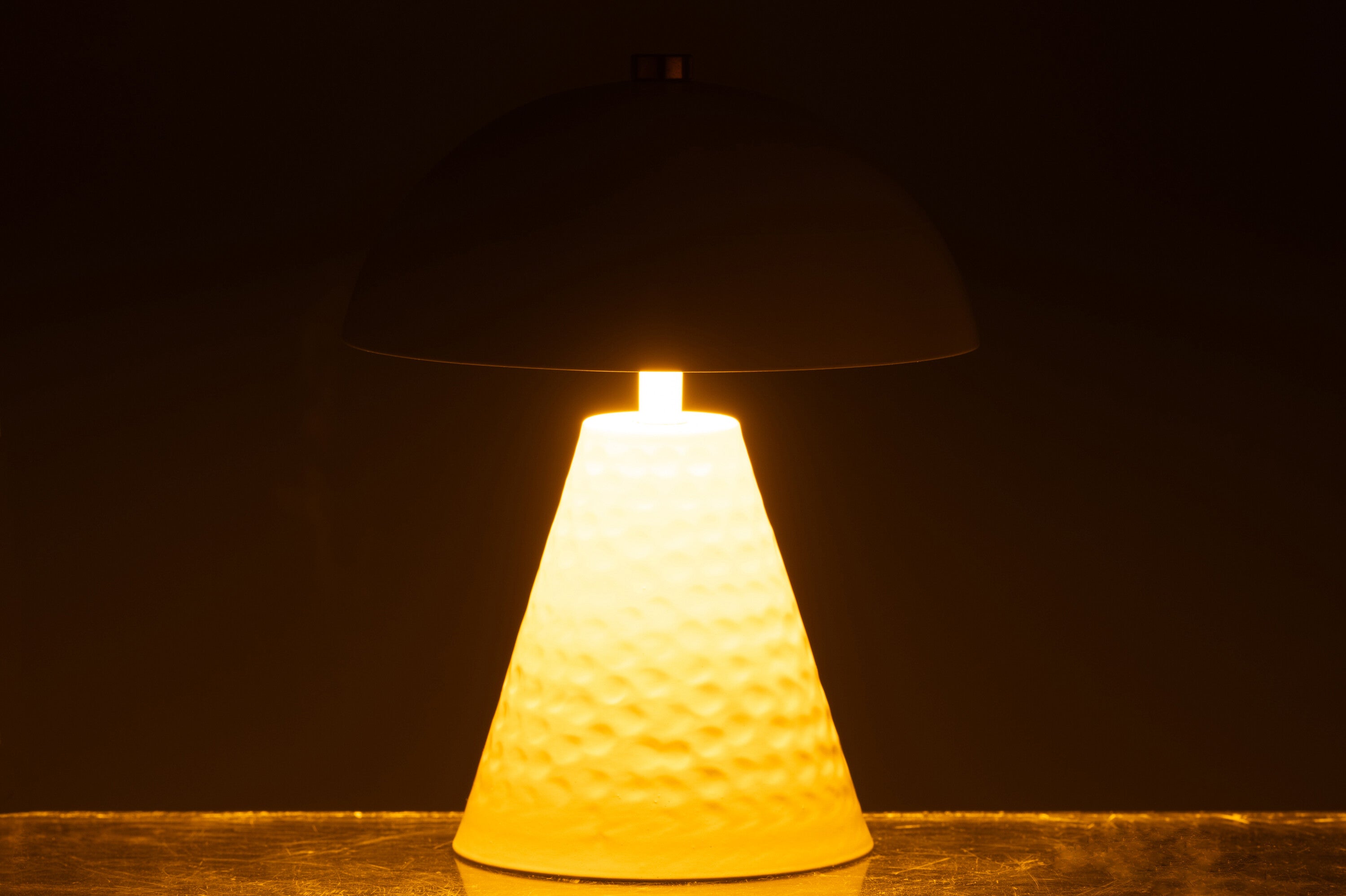 LAMPE CHAMPIGNON FER BLANC