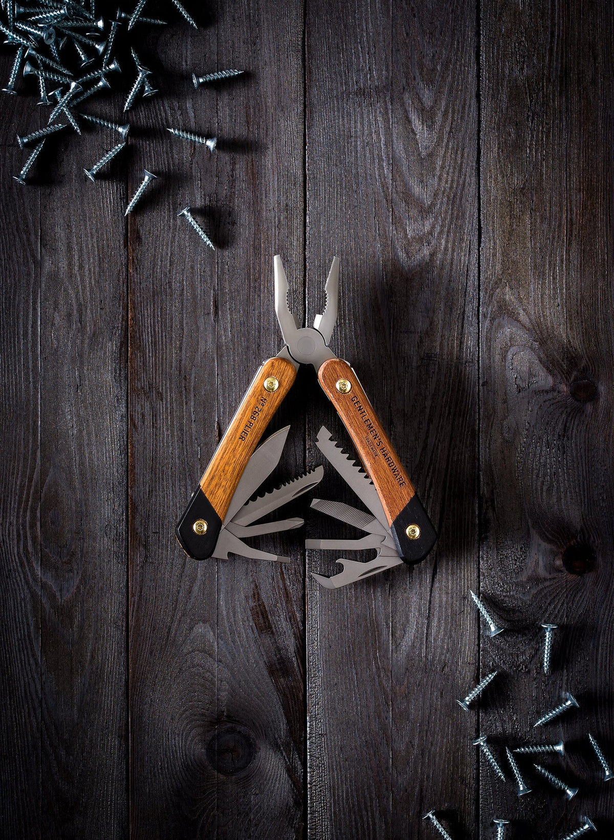 OUTILS MULTIFONCTIONS