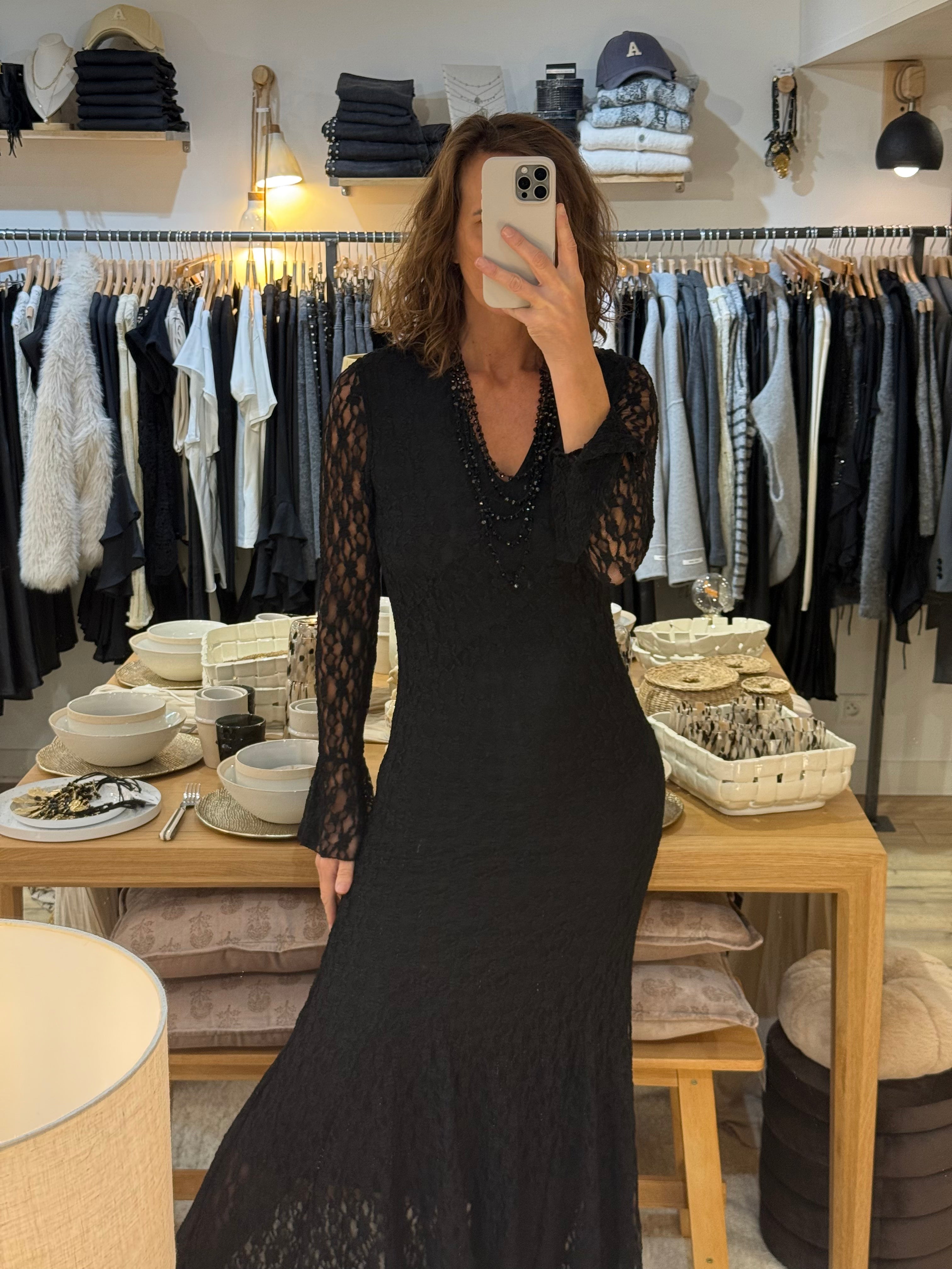 ROBE LONGUE DENTELLE H4295