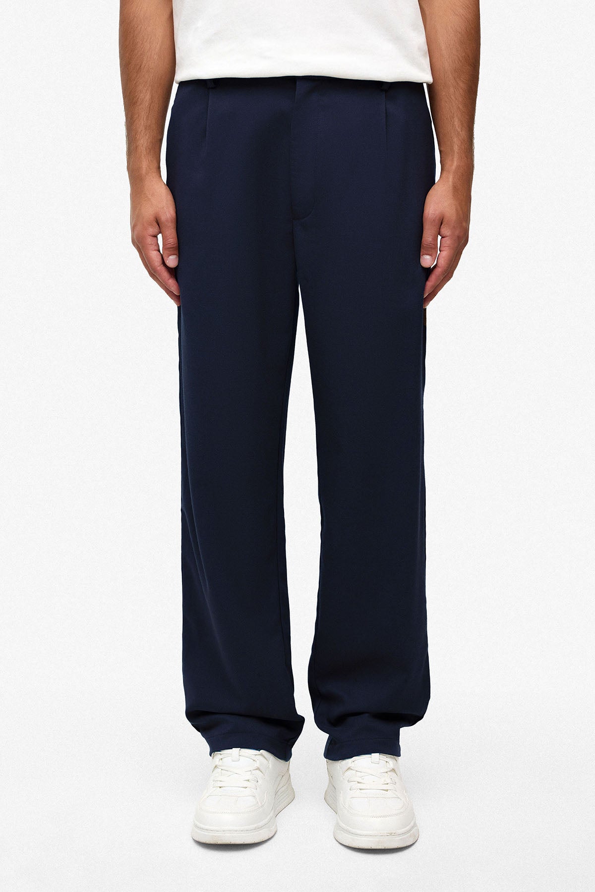 PANTALON A PINCE 2063