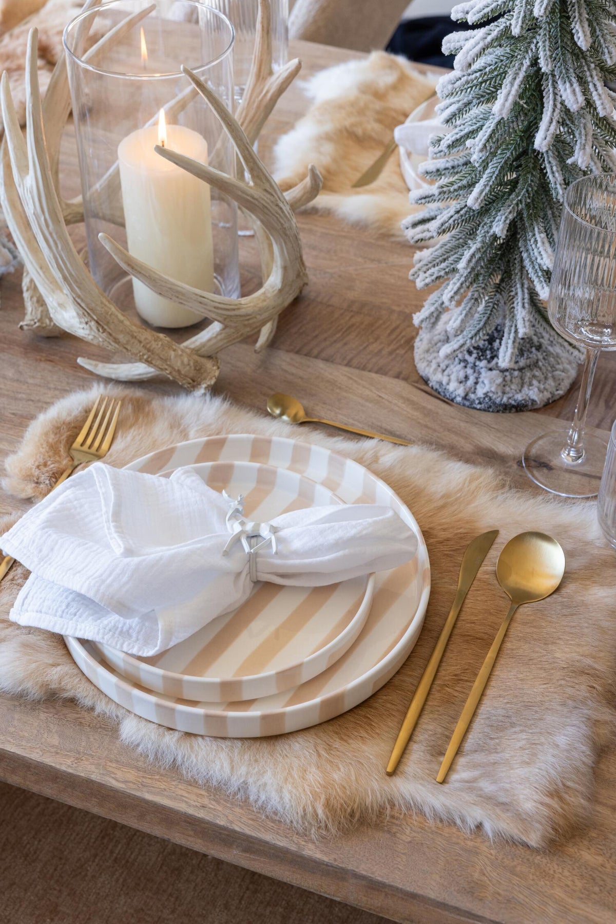 ASSIETTE LIGNE GRES 268942
