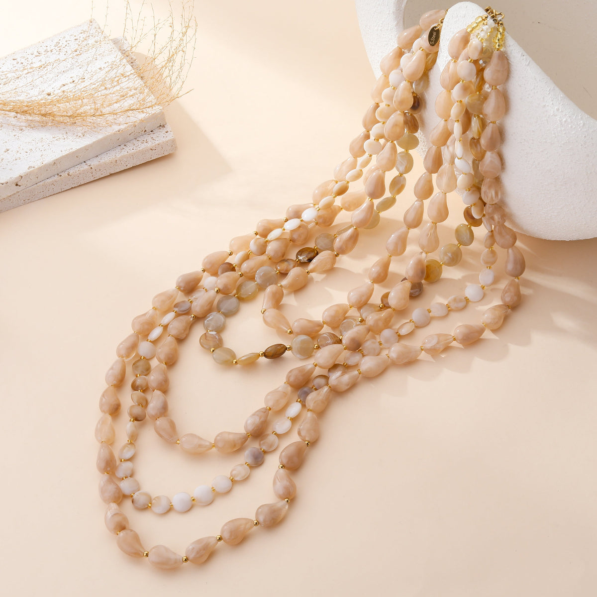 COLLIER MANON