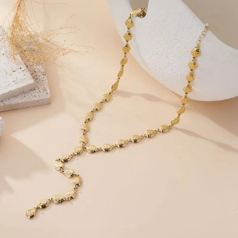 COLLIER PIA