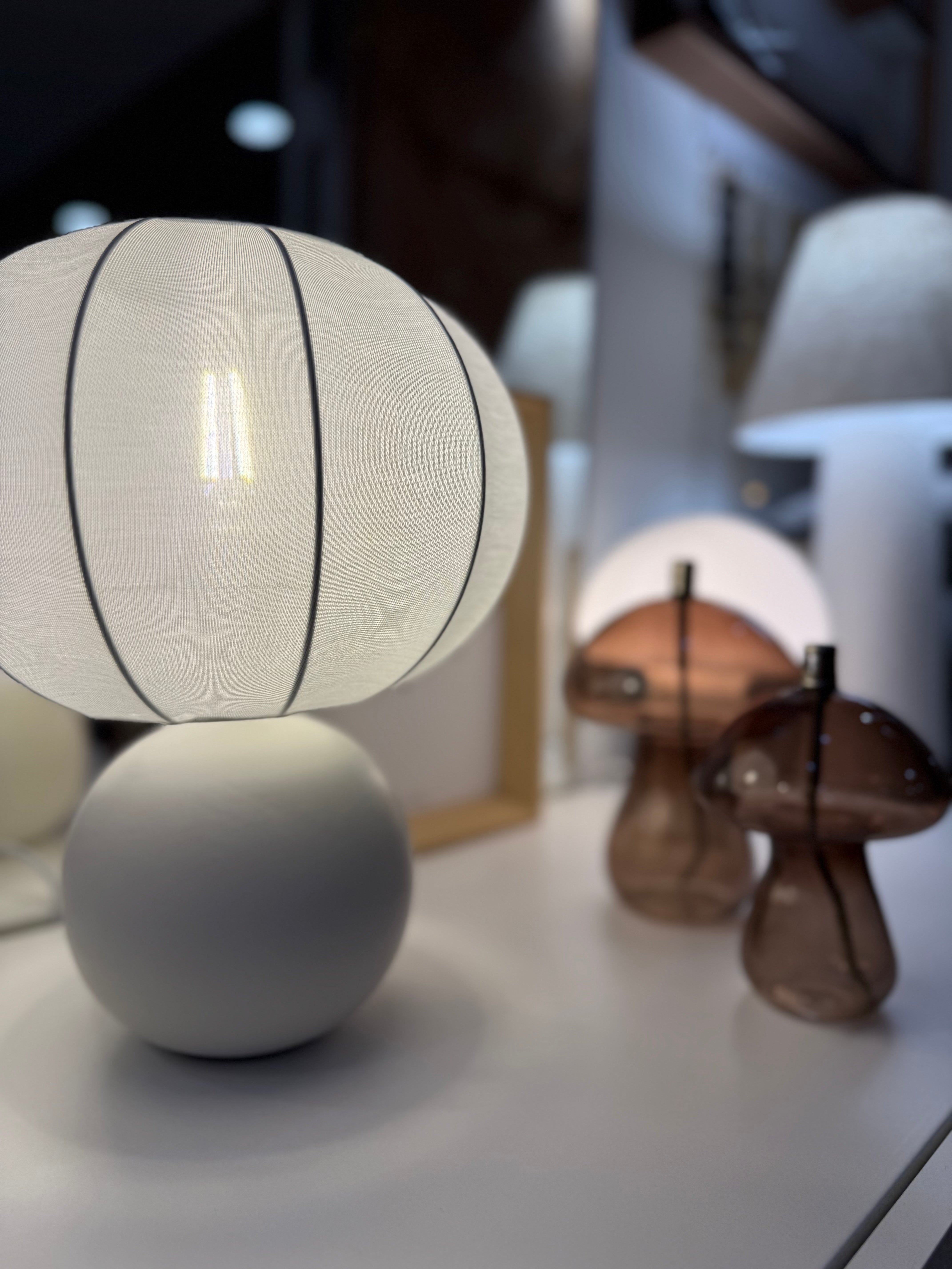 LAMPE BOULE SENA