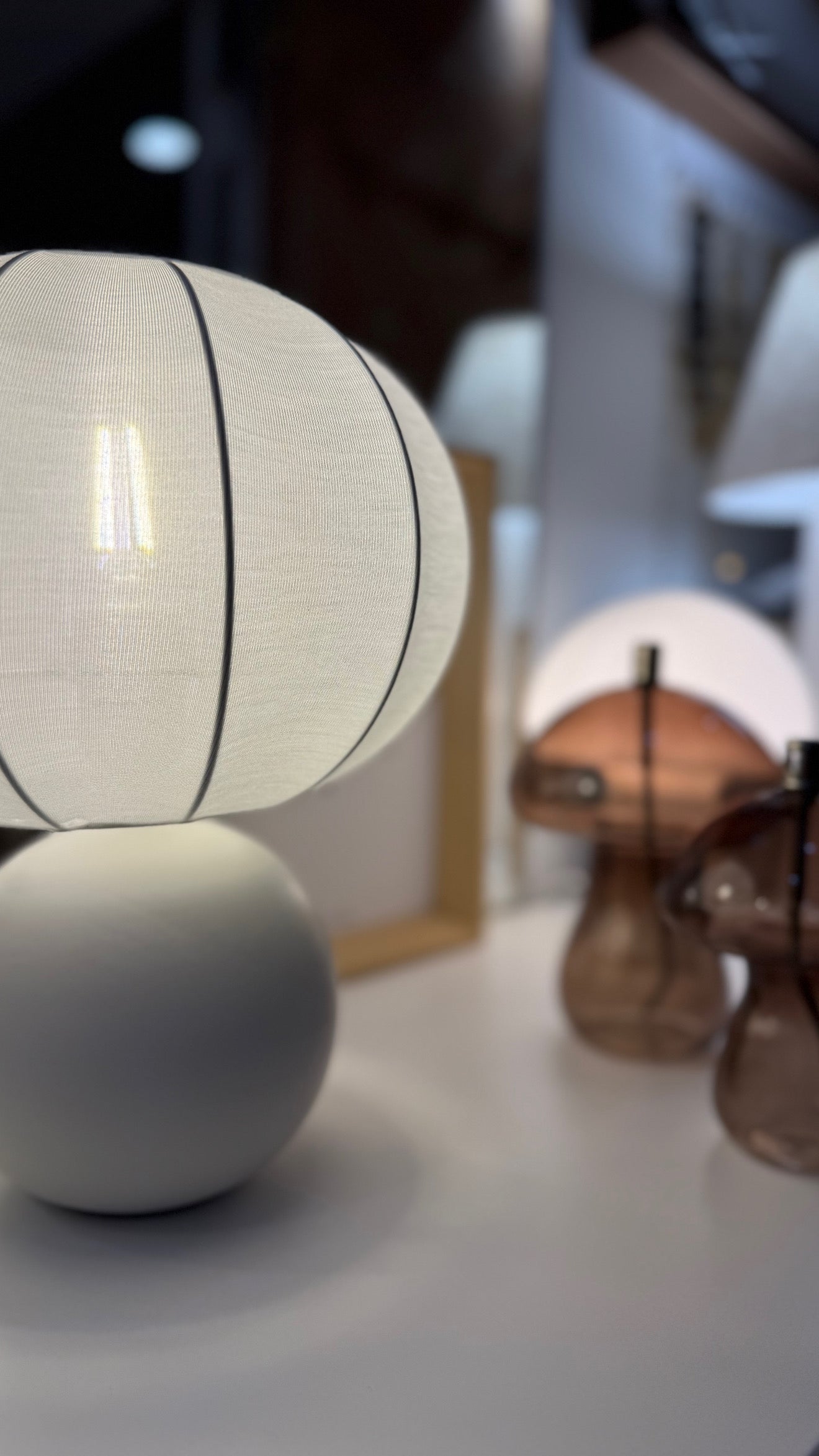 LAMPE BOULE SENA