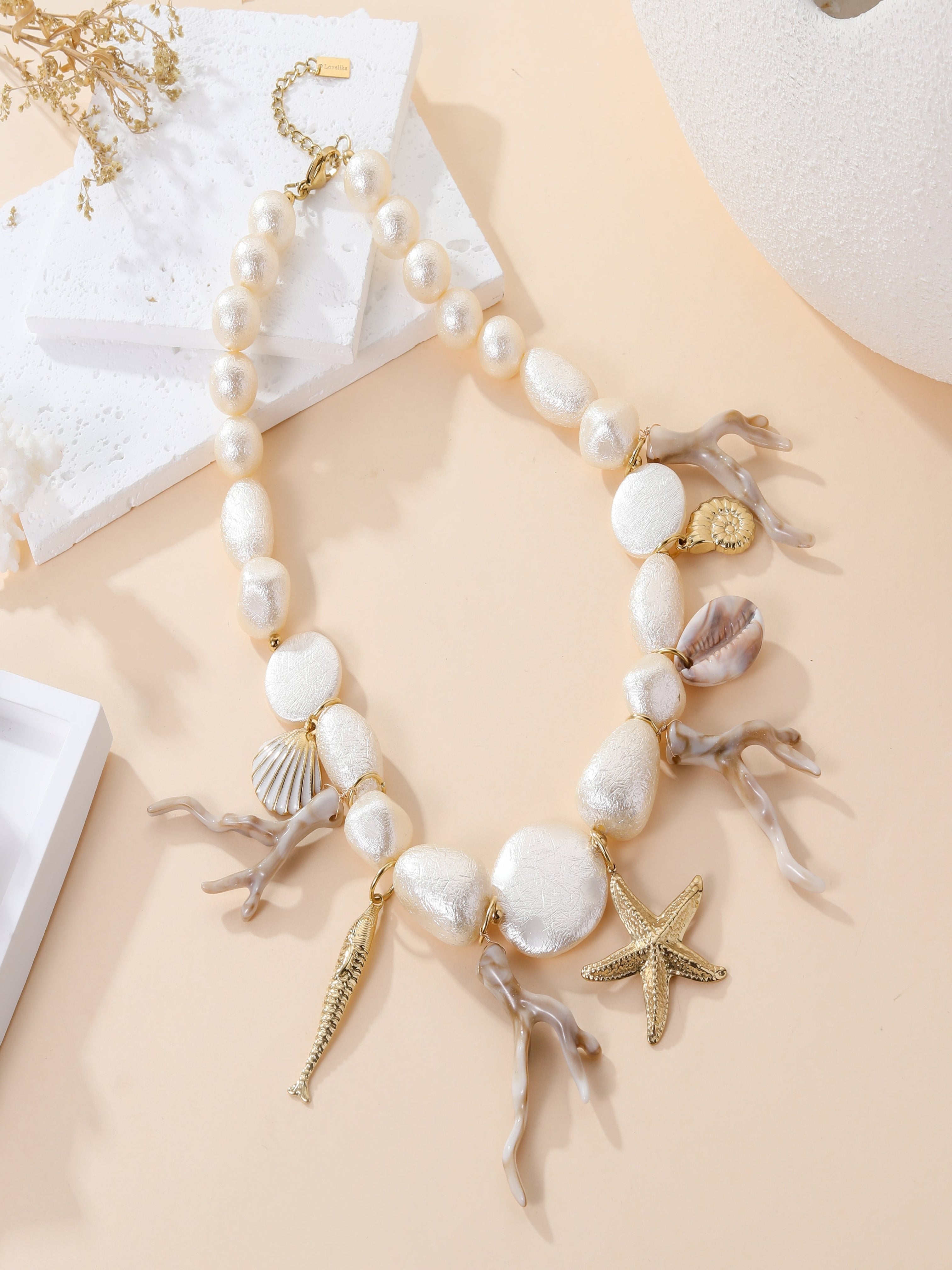 COLLIER ÉMILIENNE