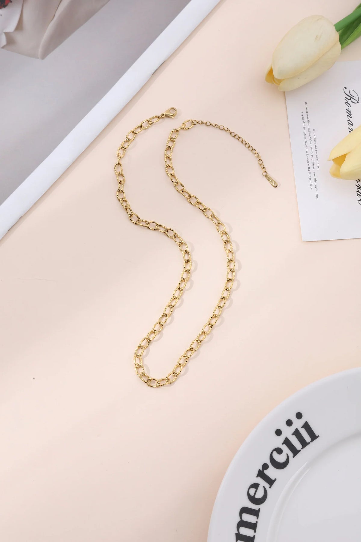 COLLIER VAYA