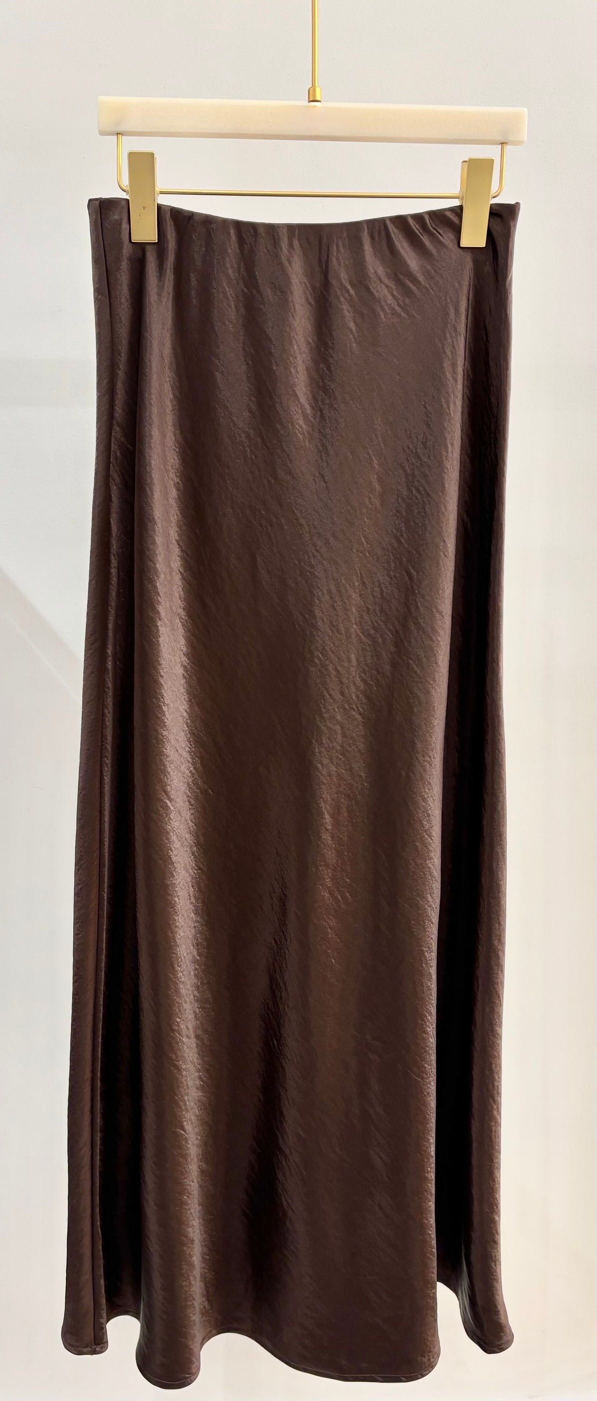 JUPE SATIN 8099