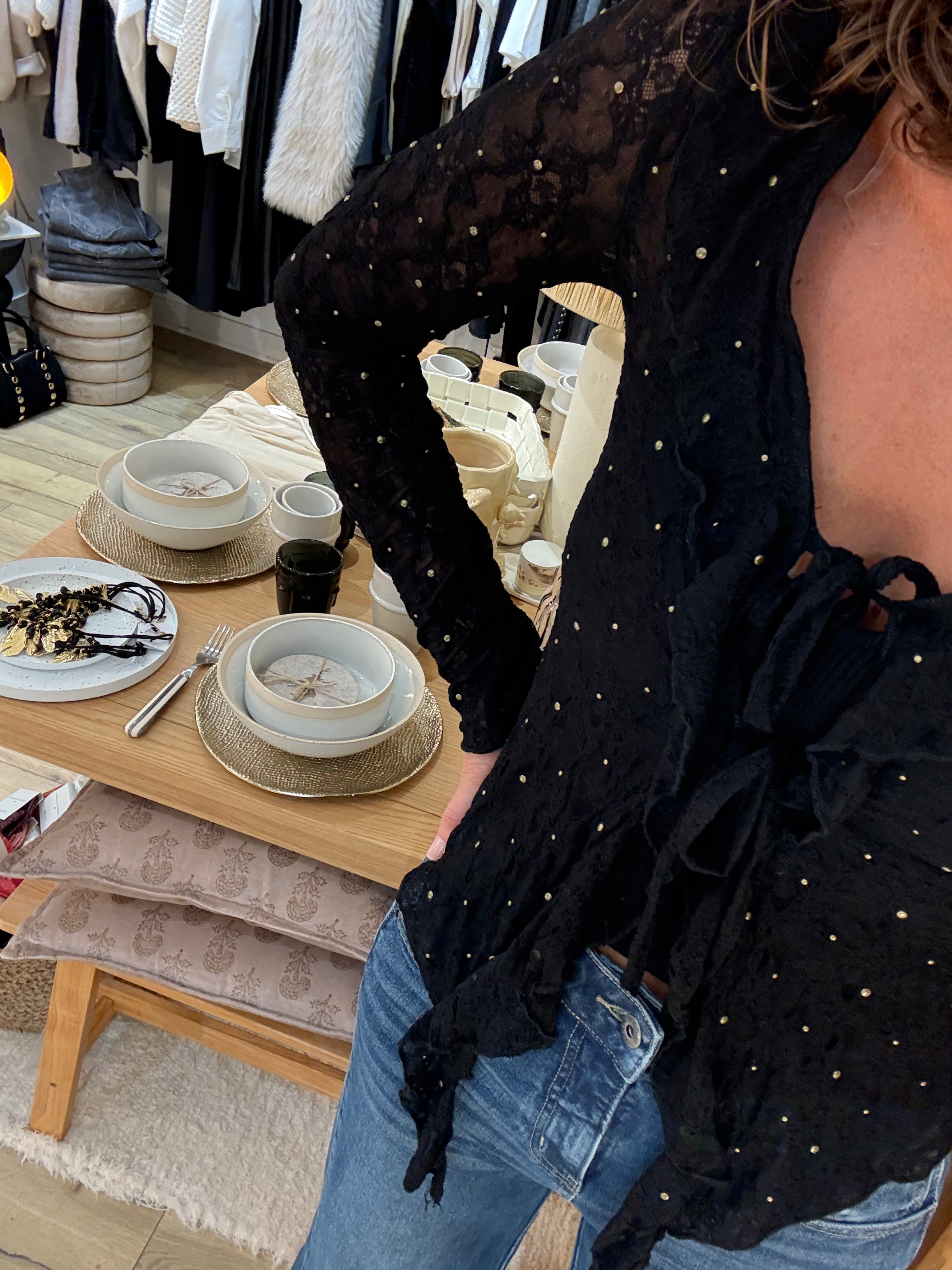 TOP ASYMETRIQUE DENTELLE  U70509 BLACK