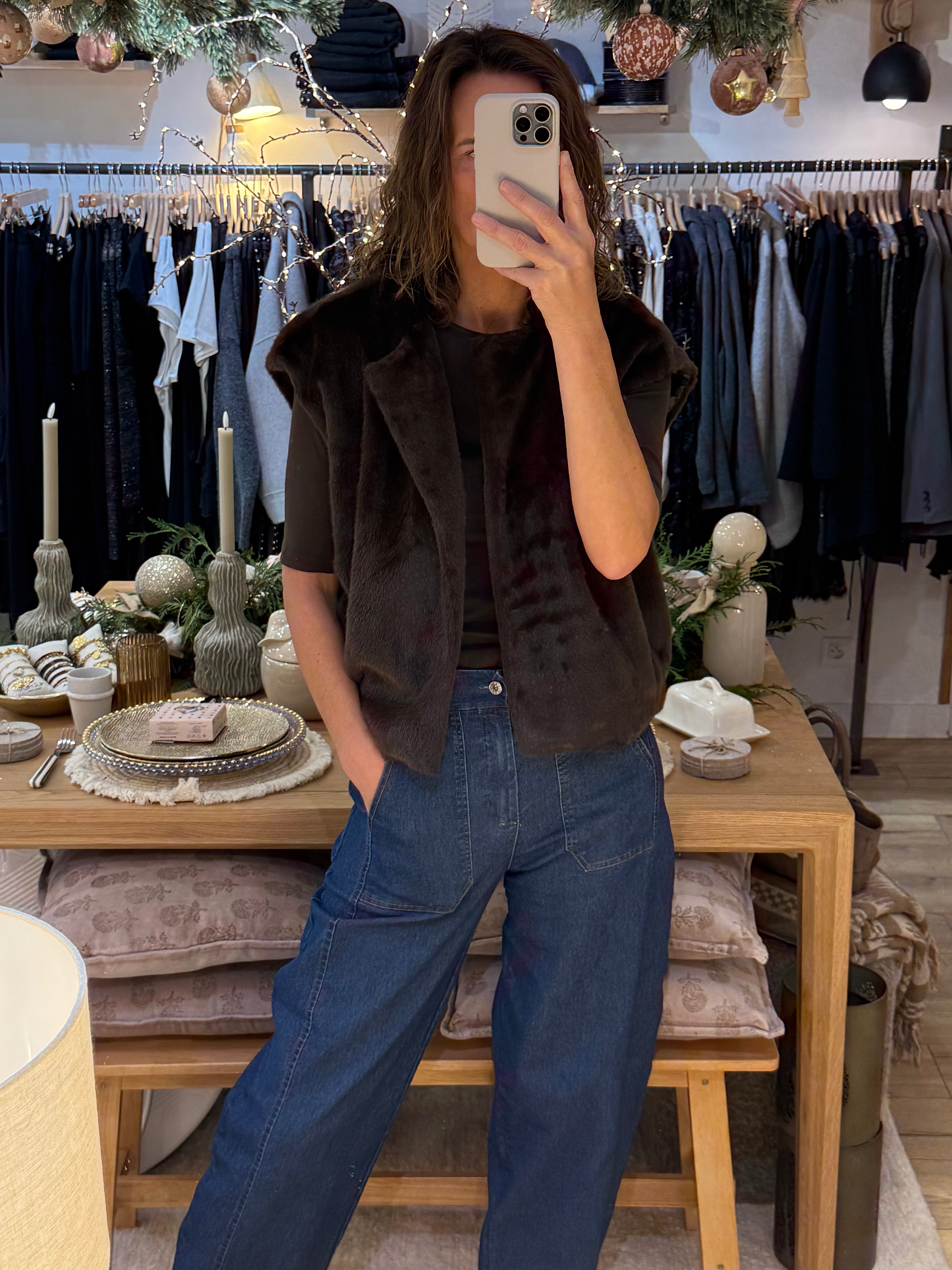 VESTE SANS MANCHE CHOCO 3920