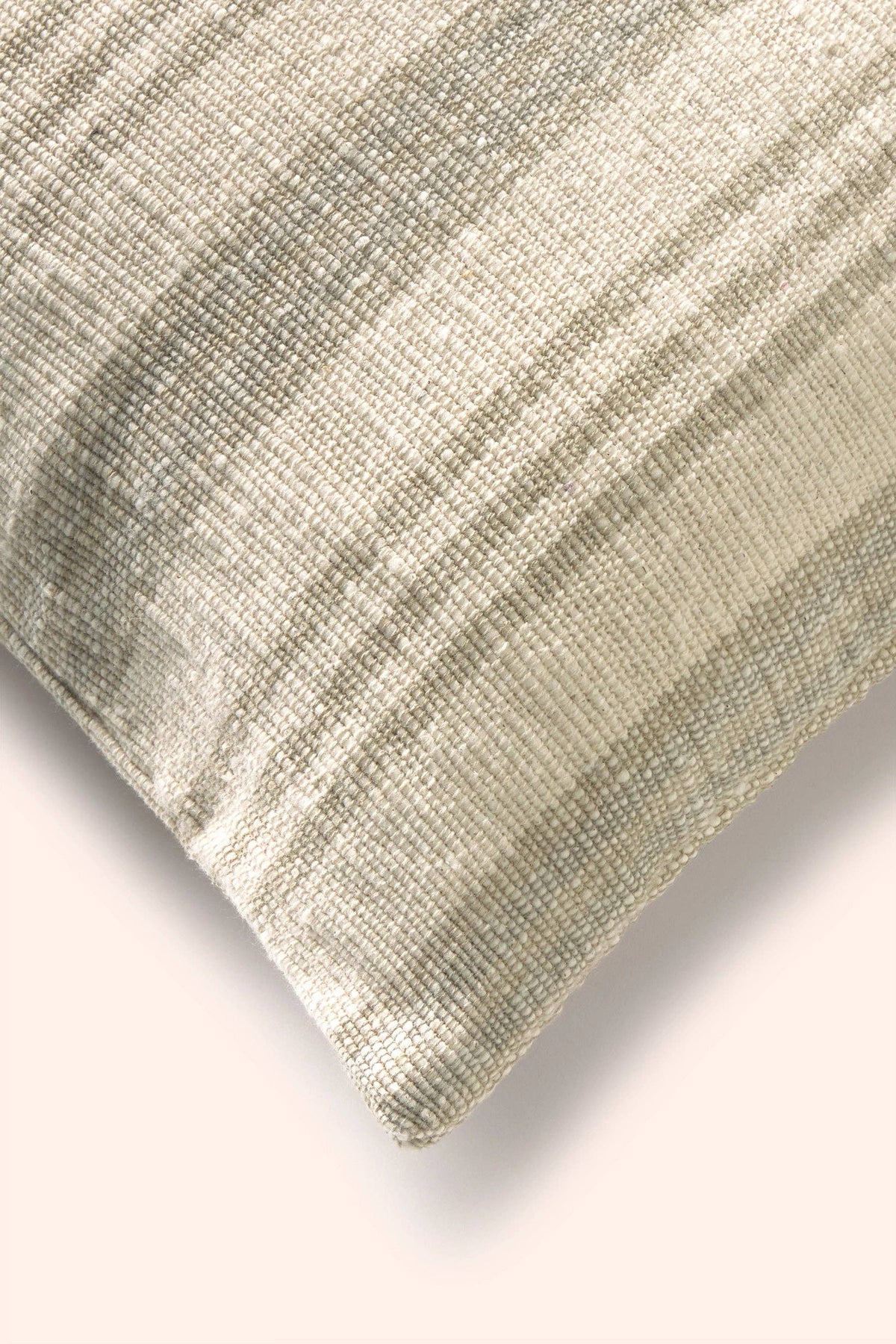 HOUSSE DE COUSSIN EN RAYURES BACOLI￼